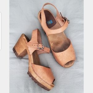 MIA Greta Wooden Leather Clog Swedish Hasbeens Heels Size 9